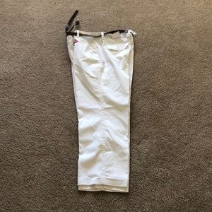 St. John’s Bay Capris Pants